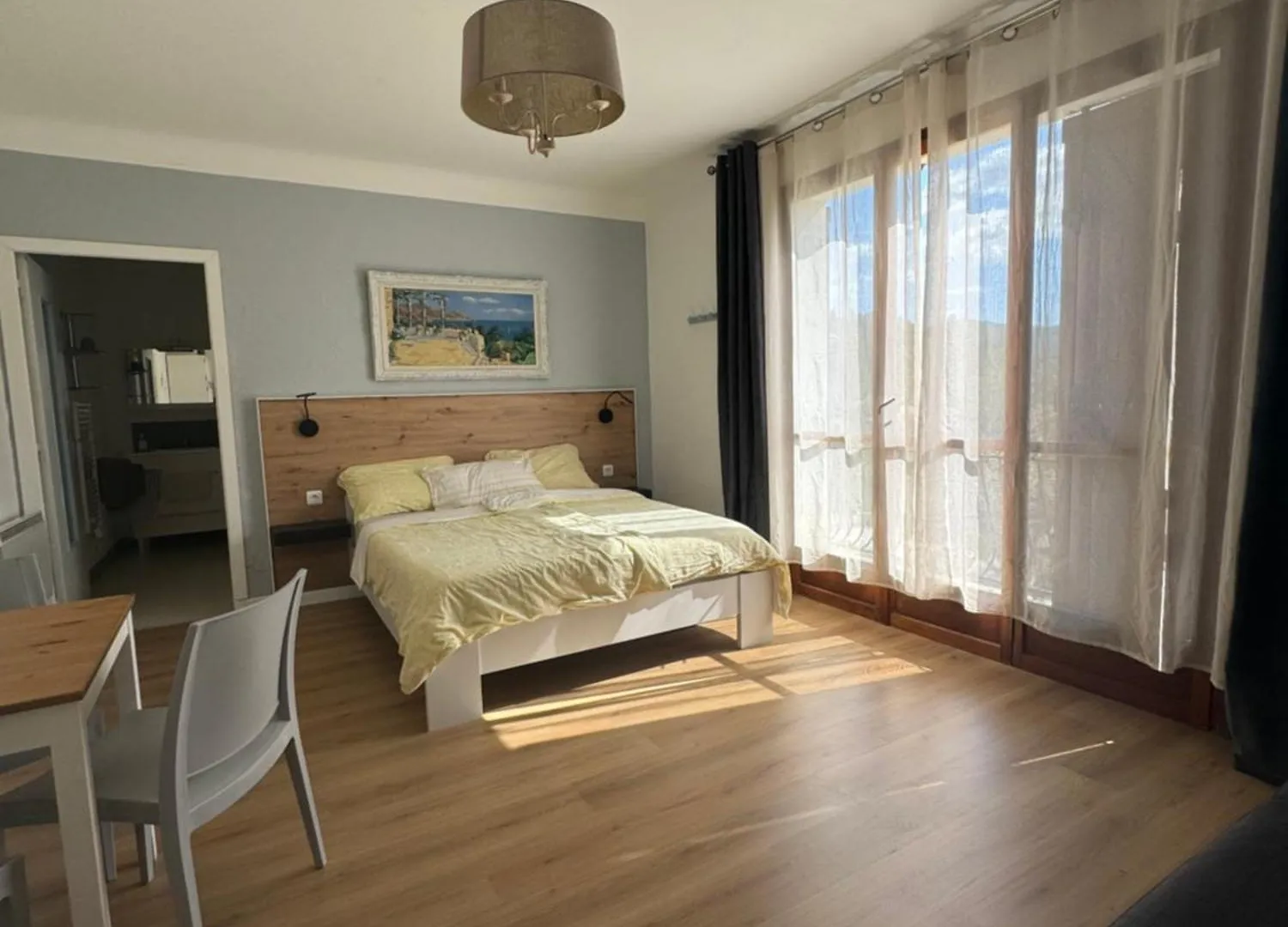 Bnb Castellane Chambre D'Hotes B&B 0*,